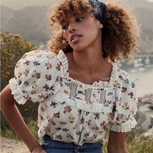 Doen Frances Fleurs De Jonquille Floral Ruffle Lace Short Sleeve Cotton Top